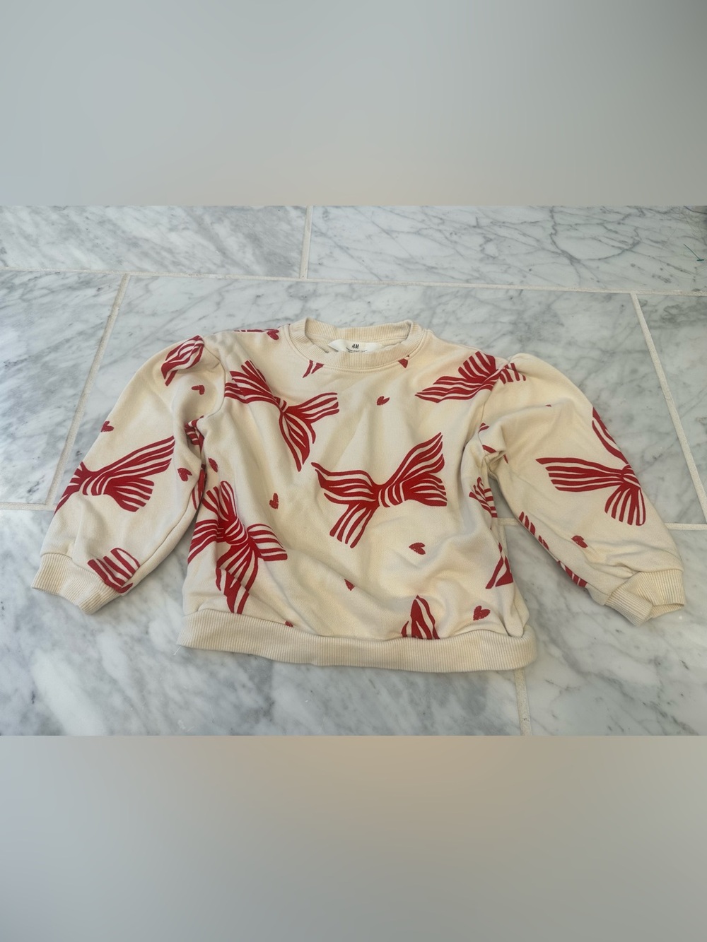 H&M Cream Sweatshirt with Red Bow Print